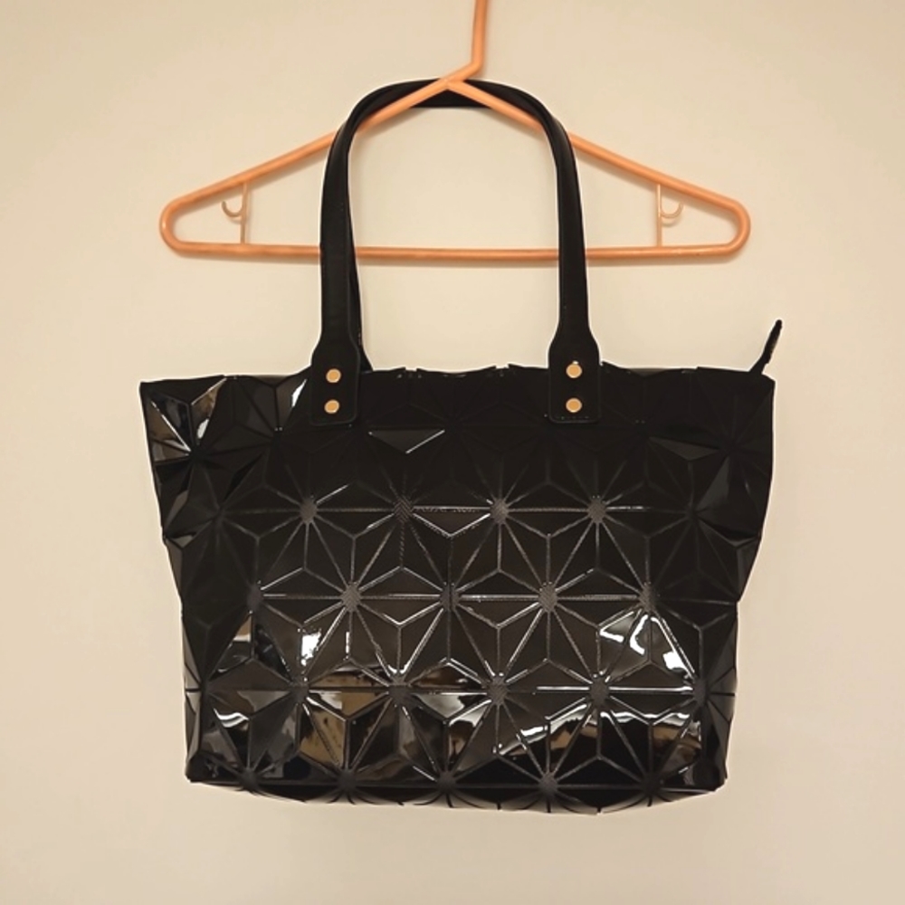 Black shiny 'patent leather' geometric collapsible NWOT Travel Versatile